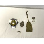 A SMALL HALLMARKED SILVER TOP SCENT BOTTLE, AA CAR BADGE, A GILT METAL MESH EVENING PURSE, AND A
