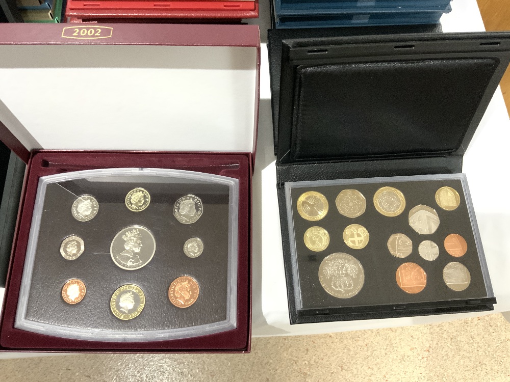 CASED SETS OF ROYAL MINT PROOF COINS, 1972-1979, 1985-1999, 2001-2004, 2006-2010. - Image 5 of 15