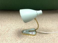 A SMALL 1950"S BRASS AND ENAMEL TABLE LAMP.