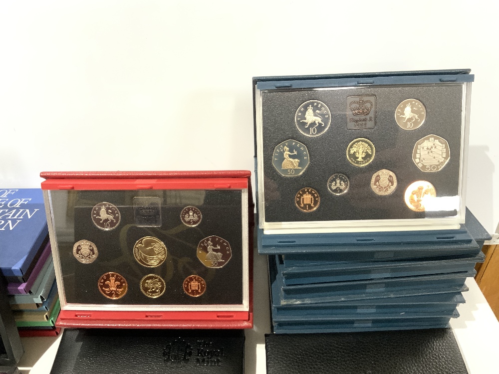 CASED SETS OF ROYAL MINT PROOF COINS, 1972-1979, 1985-1999, 2001-2004, 2006-2010. - Image 4 of 15