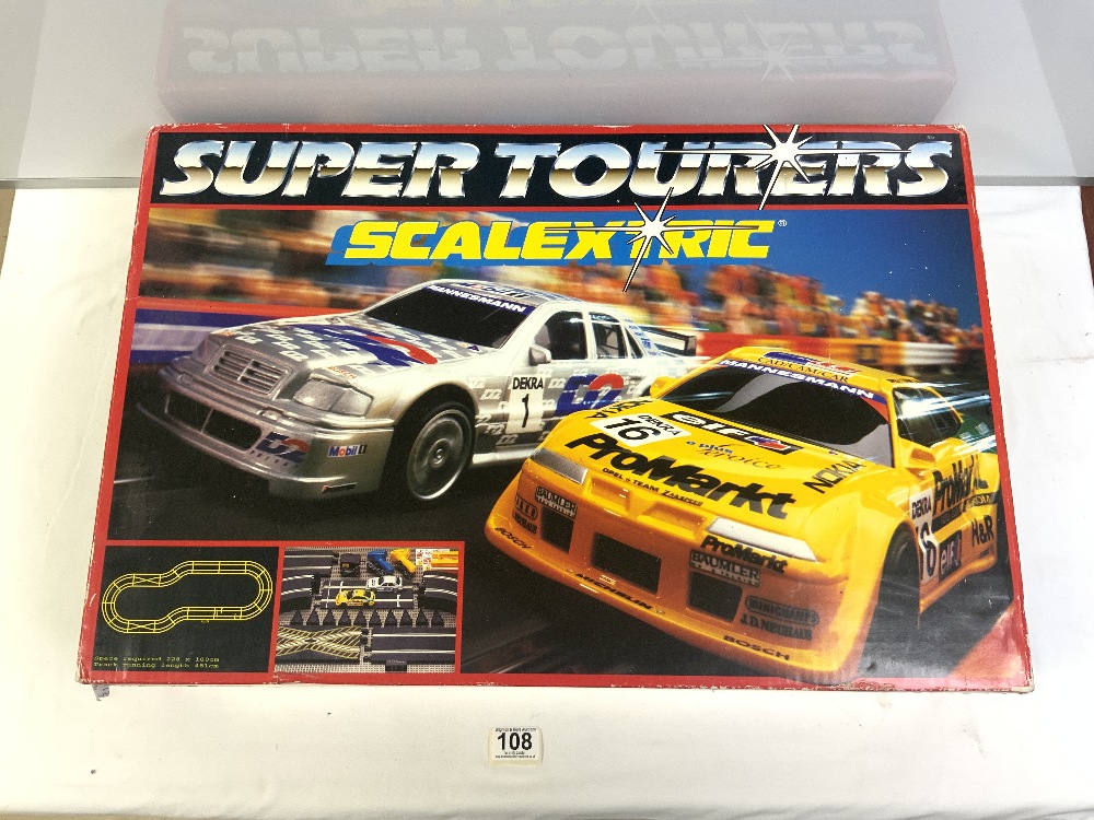 SCALEXTRIC SUPER TOURERS BOX SET AND A SCALEXTRIC GRAND PRIX BOXED SET WITH A AFX FIREBALL BOXED SET - Image 15 of 20