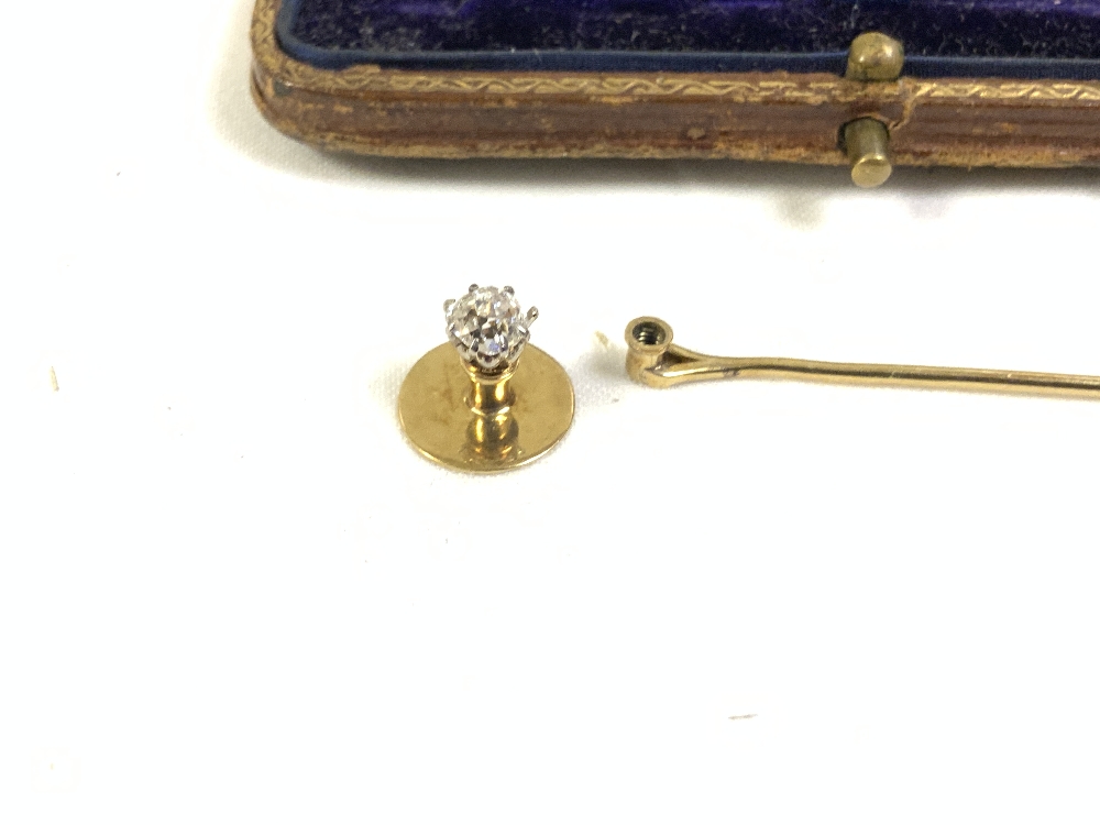 A SOLITAIRE DIAMOND STICK PIN, 0.5 CARAT APPROX, MOUNTED IN YELLOW METAL (POSSIBLY 18CT) - Image 5 of 5