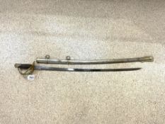 A CALVARY SWORD WITH BRASS HAND GUARD, BLADE 88 CMS.