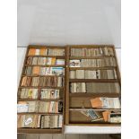 MIXED BOX OF LOOSE CIGARETTE CARDS