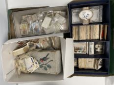 MIXED BOX OF LOOSE CIGARETTE CARDS