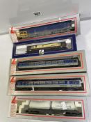 FIVE BOXED LIMA MODEL TRAINS AND CARRIAGES 00 GAUGE