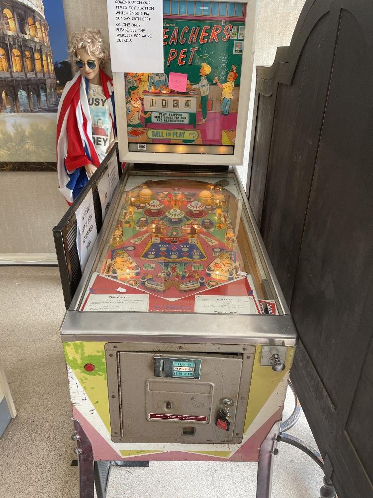 1960'S TEACHERS PET BY WILLIAMS PINBALL MACHINE, WORKING ORDER (VIDEO AVAILABLE)