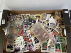 LARGE QUANTITY OF MAINLY FOOTBALL-RELATED CARDS PANINI AND MORE