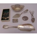 A quantity of hallmarked silver and white metal to include a bonbon dish, snuff boxes and a