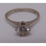 18ct white gold diamond solitaire ring, approx total weight 2.3g