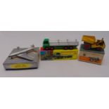 Dinky diecast to include Supertoys 935 Leyland Octopus flat truck with chains, 999 BOAC D.H Comet