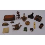 A quantity of collectables to include treen, tortoiseshell and brass (14)