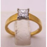 18ct yellow gold solitaire diamond ring to include GIA certificate, approx total weight 3.0g