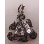 9ct gold, beryl and black diamond pendant, approx total weight 4.3g