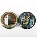 2 Studio pottery wall plates in Picasso style, diameter 26cm