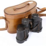 BARR & STROUD - a pair of 8x CF18 binoculars, in leather case No damage or fungus, case is original