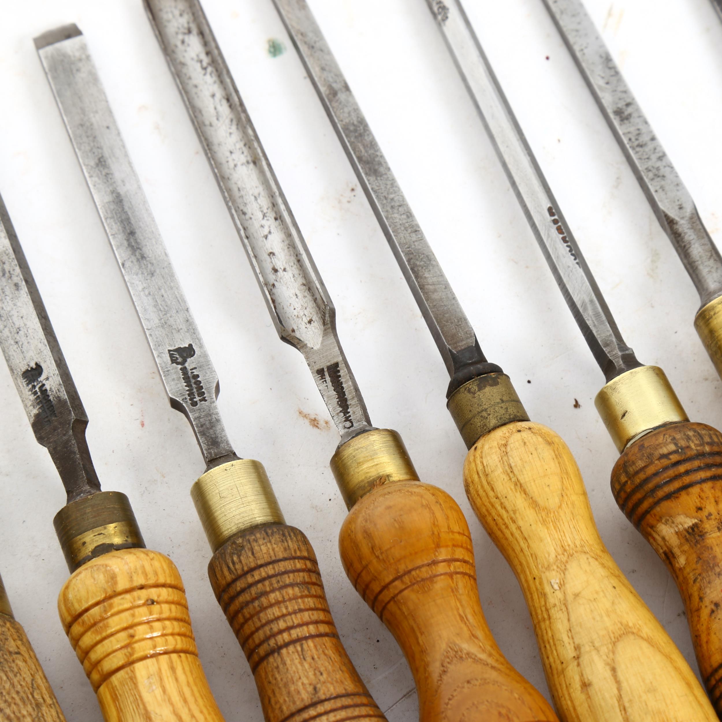 A group of Antique woodworking chisels - Image 2 of 2