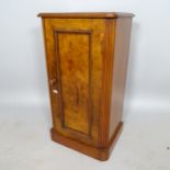 An Antique mahogany pot cupboard, 40cm x 74cm x 32cm