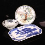 A Chinese Quing Dynasty ogee bowl, and 2 other Chinese ceramics (3)