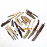 Various staghorn hunting knives, penknives etc