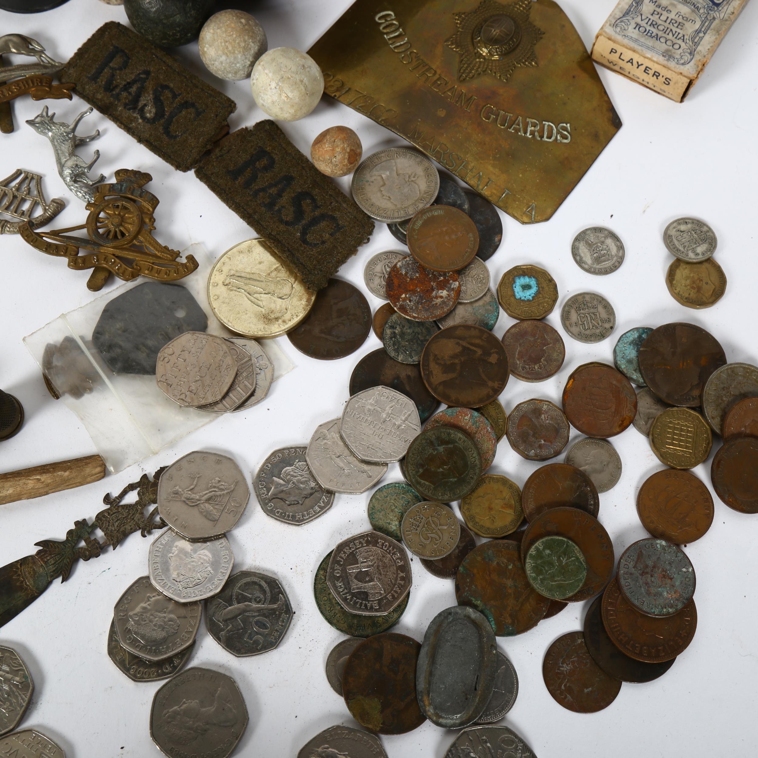 Various militaria related items, including cap badges, shell cases, Coldstream Guards plaque etc - Image 2 of 2