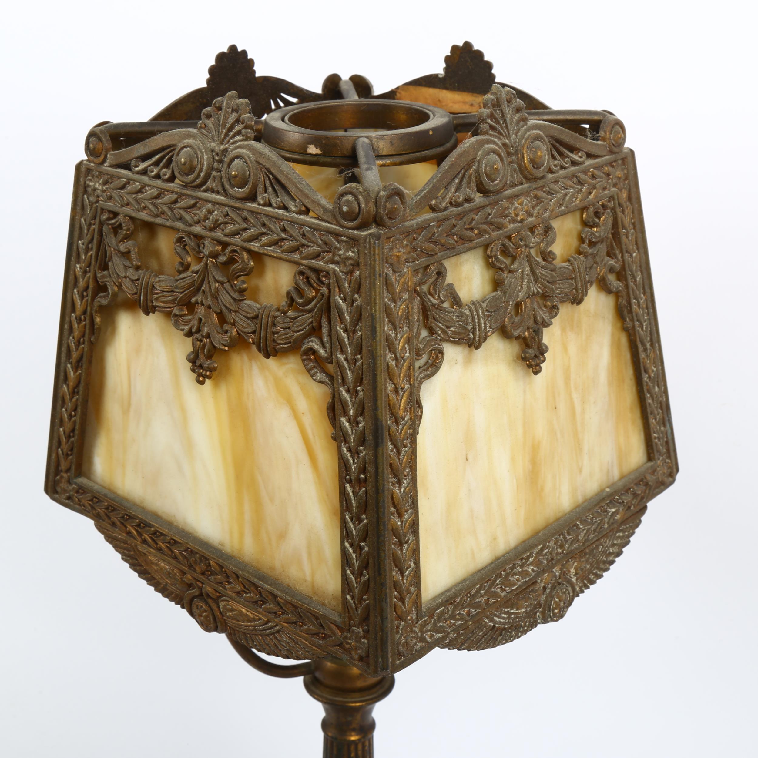 A mid-20th century brass and marble column table lamp, with mottled glass panel shade, overall - Image 2 of 2
