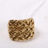 A 9ct gold 5-row keeper's ring, 12.2g