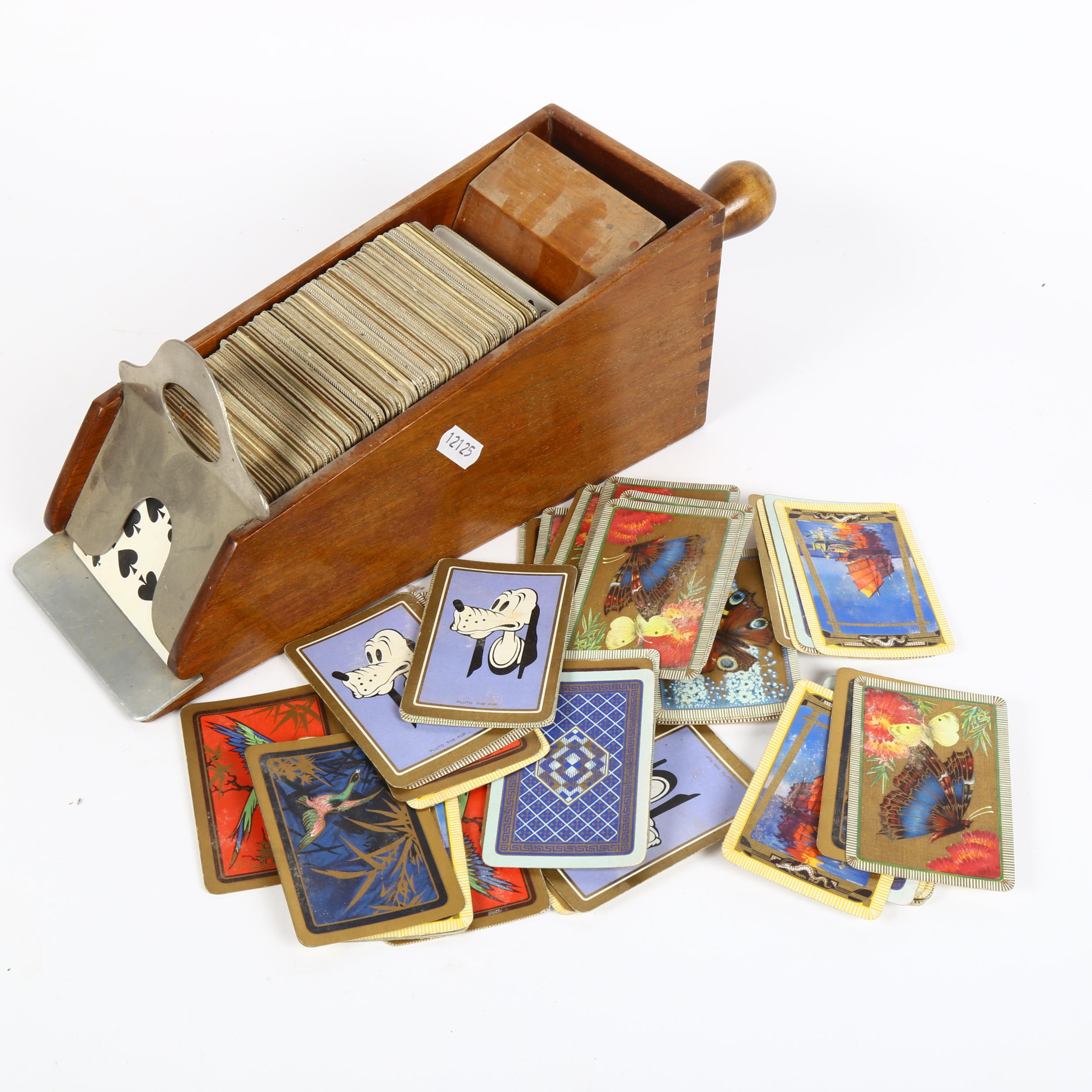 A mid-20th century mahogany Banker playing card shoe, length 38cm - Image 2 of 2