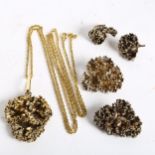 FLORA DANICA - 5 pieces of silver-gilt parsley design jewellery