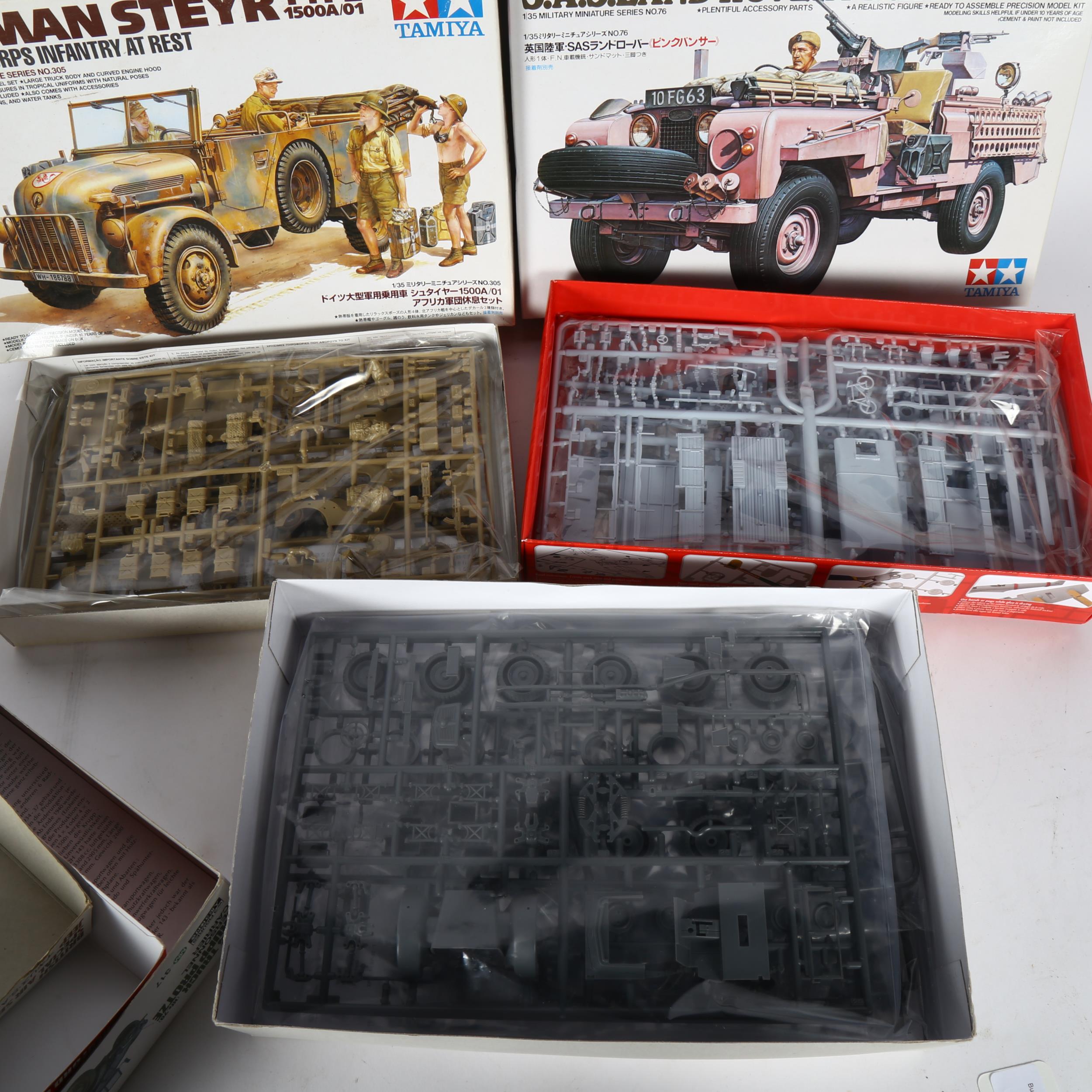 TAMIYA/AIRFIX - a quantity of model kits, unused, including British Special Air Service jeep, and - Bild 2 aus 2