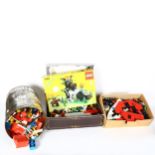 LEGO - Castle LEGO box 6066 camouflaged outpost box, includes 3 boxes of loose Vintage LEGO,