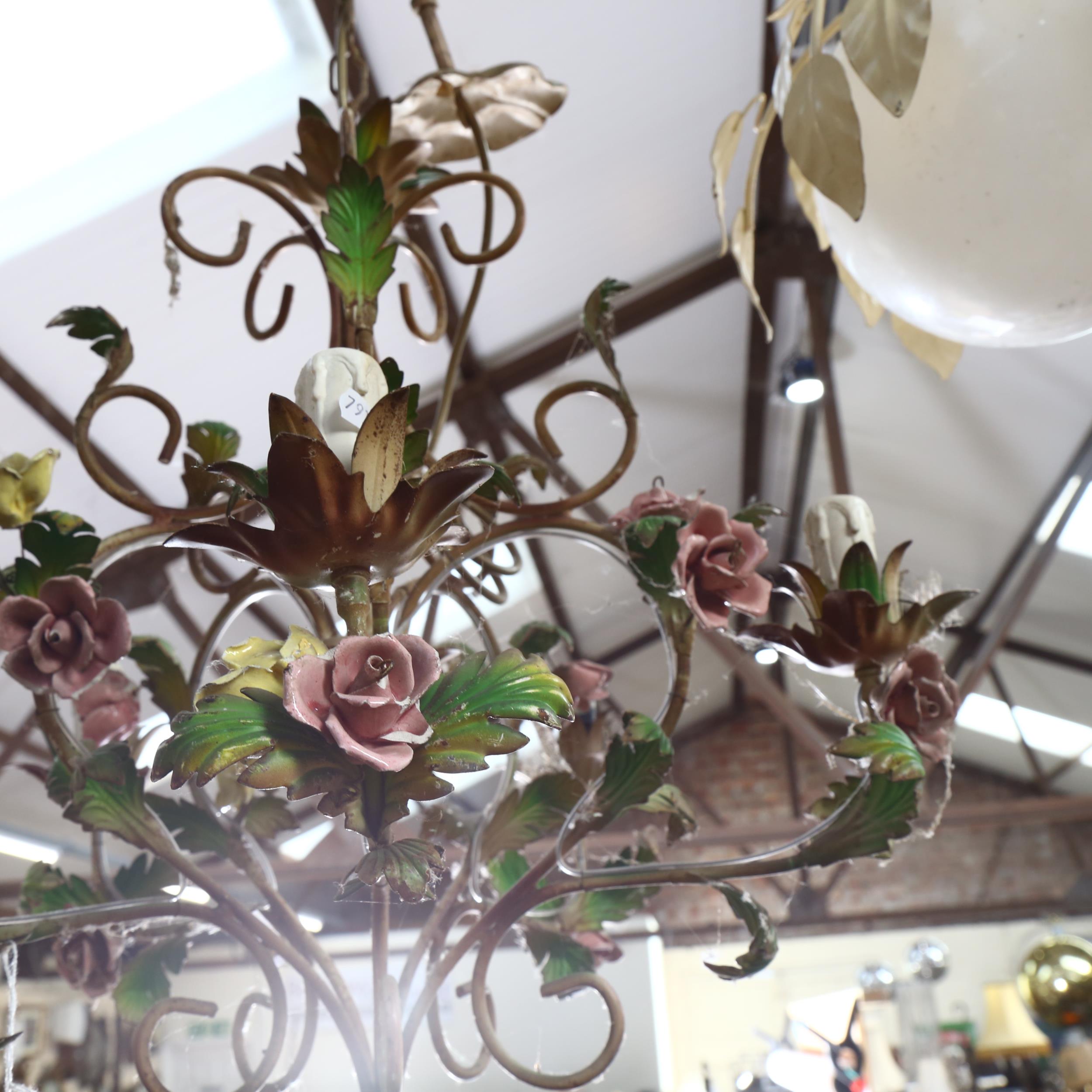 A mid-century Vintage painted floral chandelier - Bild 2 aus 2