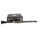 SELMER (USA) - a 5-section clarinet in hardshell case