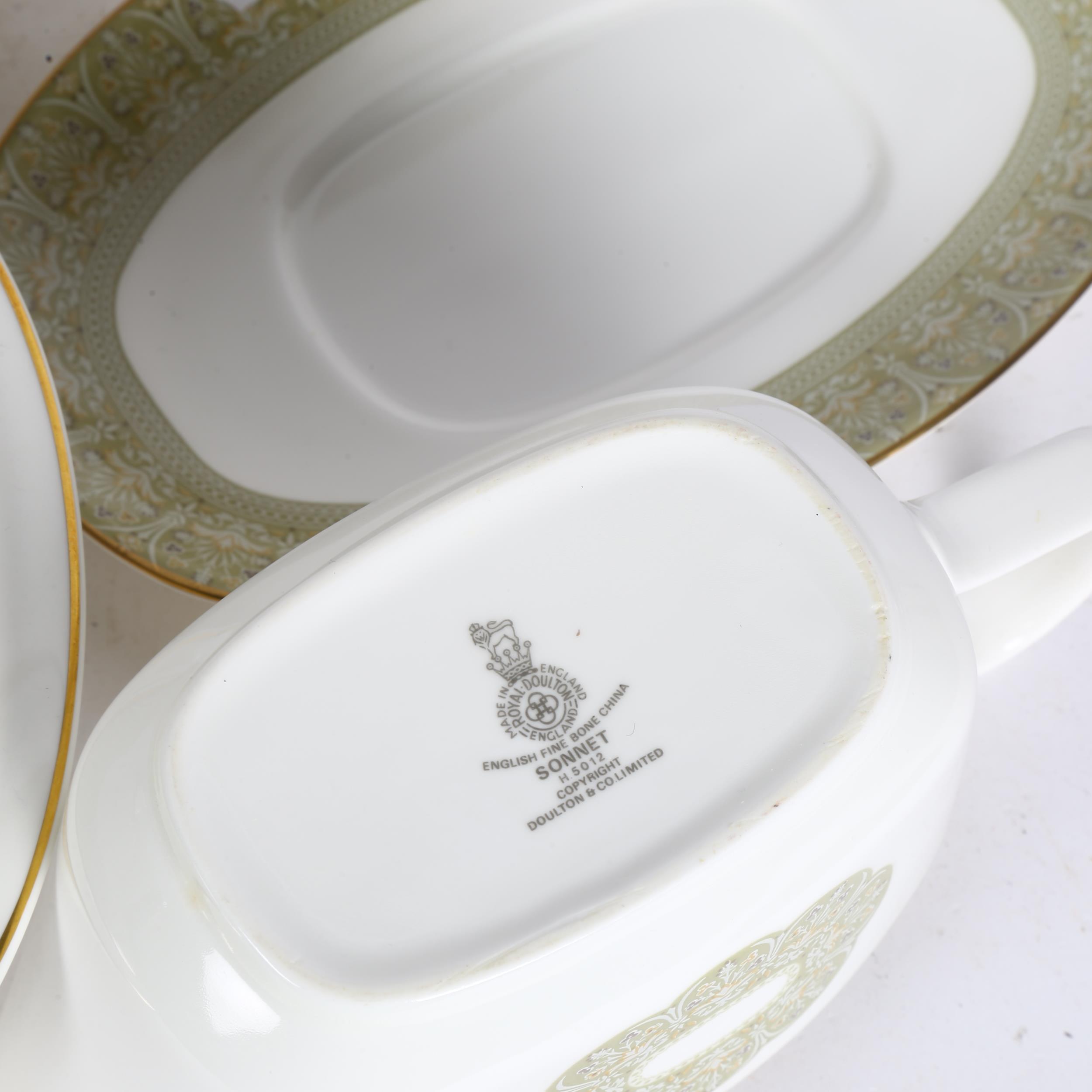 ROYAL DOULTON - a Sonnet H5012 part dinner service Service to include 6 x 27cm dinner plates, 6 x - Image 2 of 2