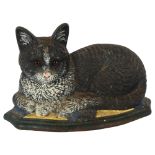 A cast-iron door stop in the shape of a cat, length 30cm, height 20cm