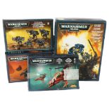 WARHAMMER - 4 boxes of Games Workshop Warhammer 40,000 plastic assembly toys (4)