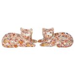 A pair of Imari cats, with 6 character marks, length 16cm