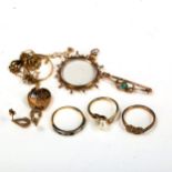 Various gold jewellery, including 18ct sapphire ring, 2.2g, 9ct photo locket pendant, 4.7g, and