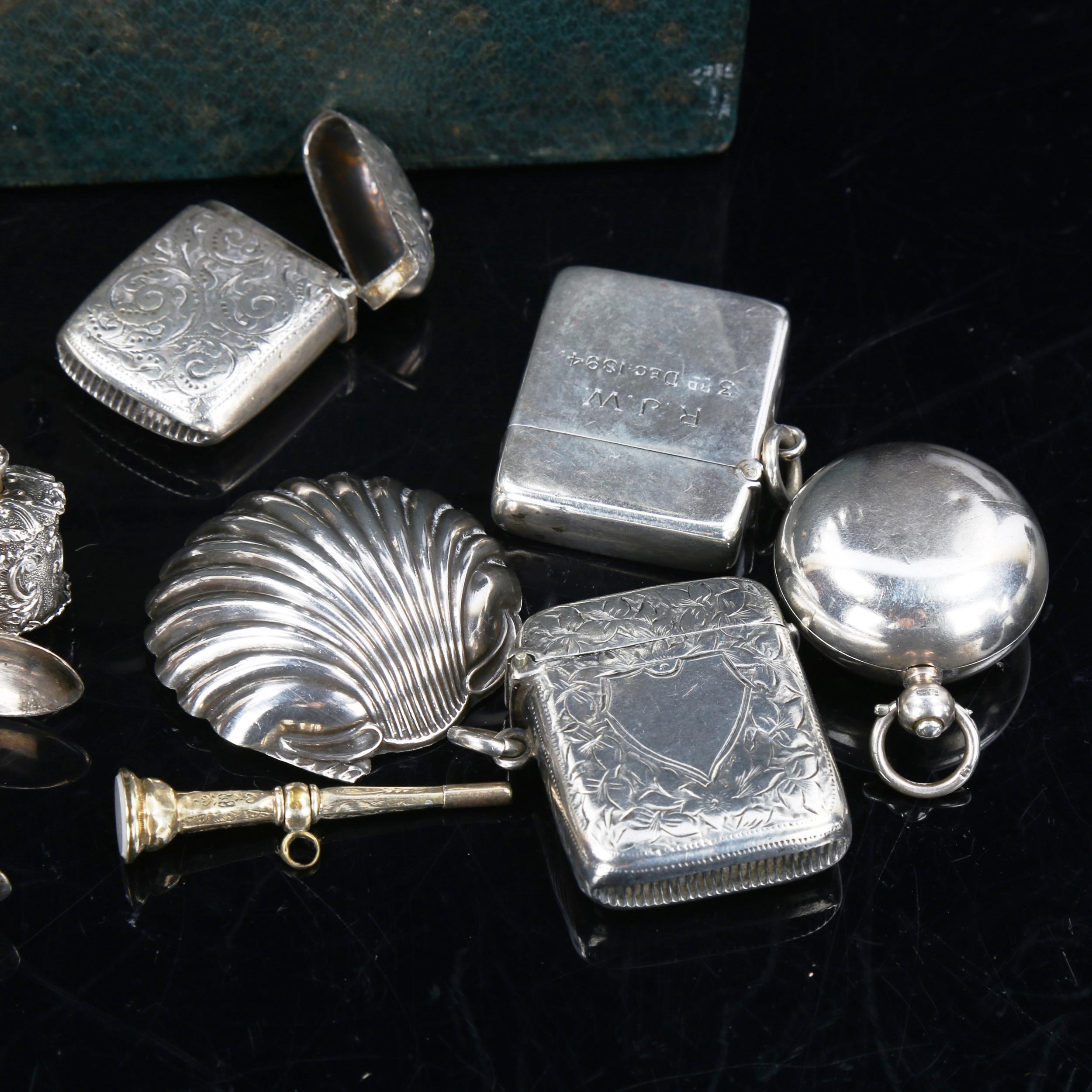Various silver plate and collectables, including Vesta cases, Georgian Scottish sugar tongs, novelty - Image 4 of 4