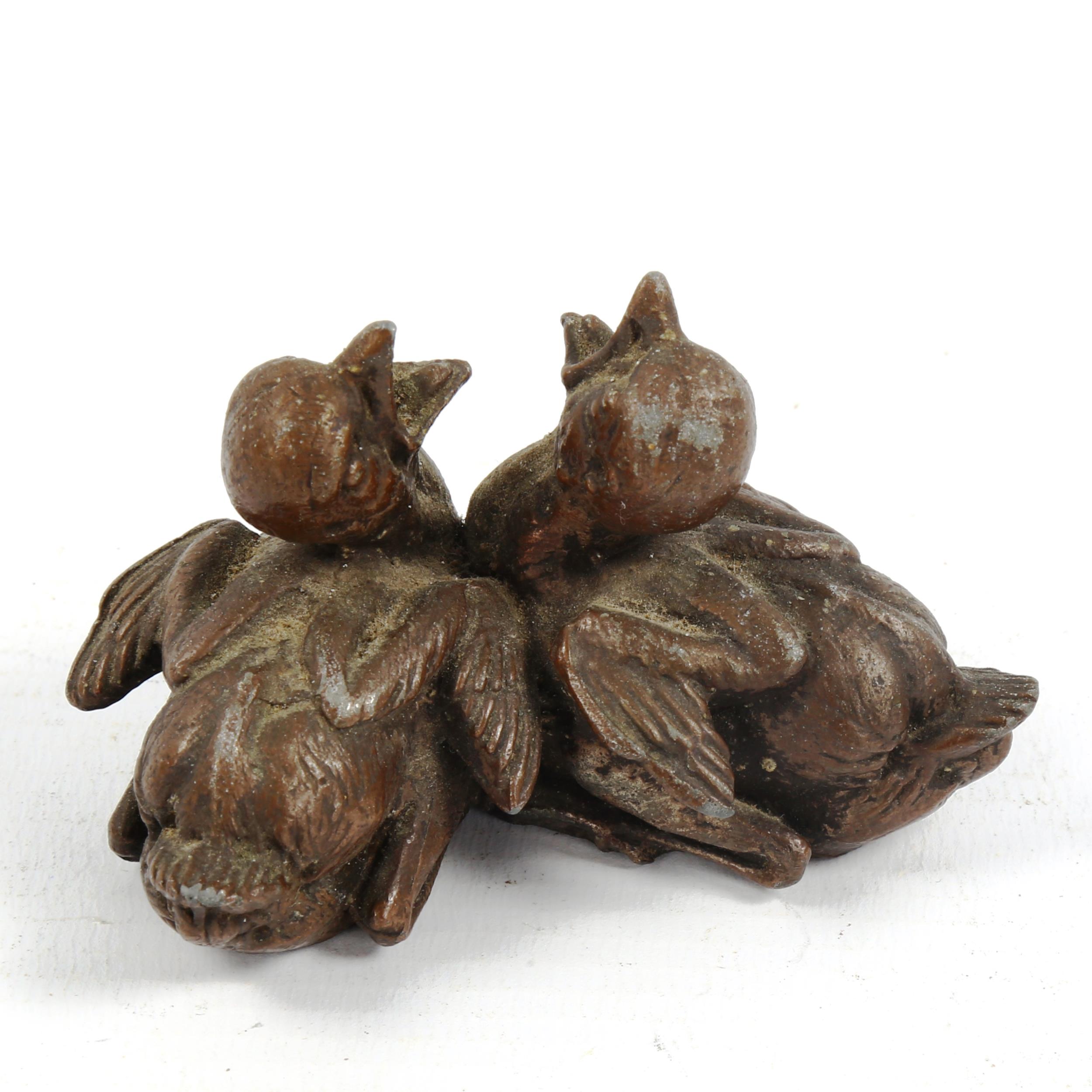 Austrian patinated bronze sculpture of fledgling chicks, unmarked, height 5cm - Image 2 of 3