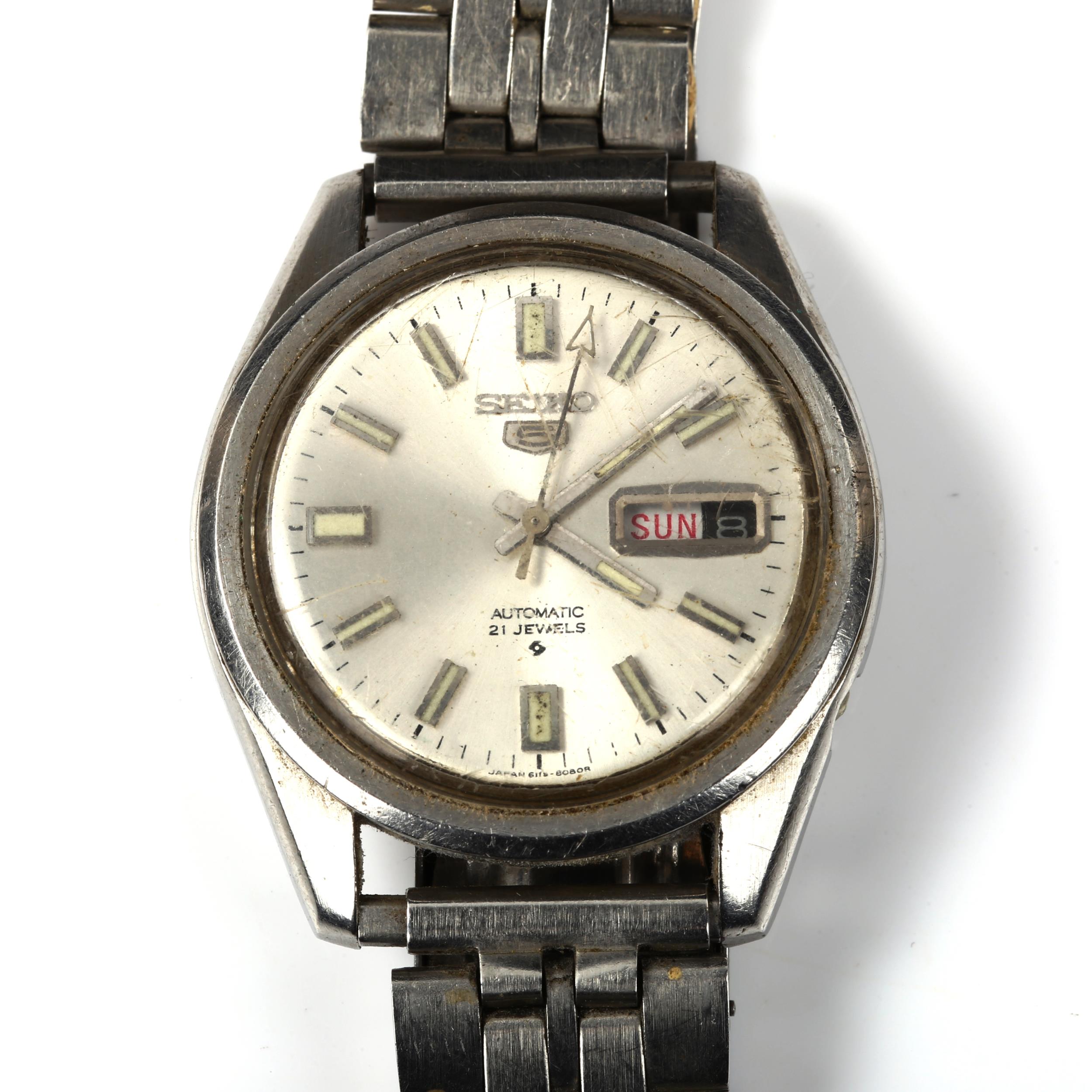 SEIKO 5 - a stainless steel automatic bracelet watch, ref. 6119-8083,  silvered dial with illumino