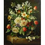 Constance Cooper, oil on canvas, still life, signed, 60cm x 50cm, framed Very good condition