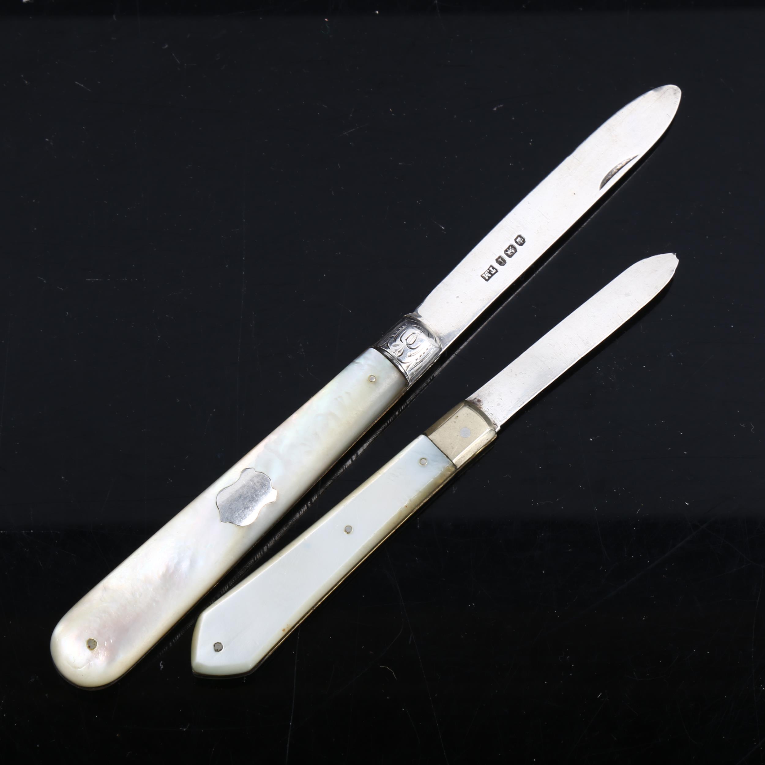 2 Antique silver mother-of-pearl handled fruit knives, hallmarks Sheffield 1898 and 1902, largest - Image 2 of 2