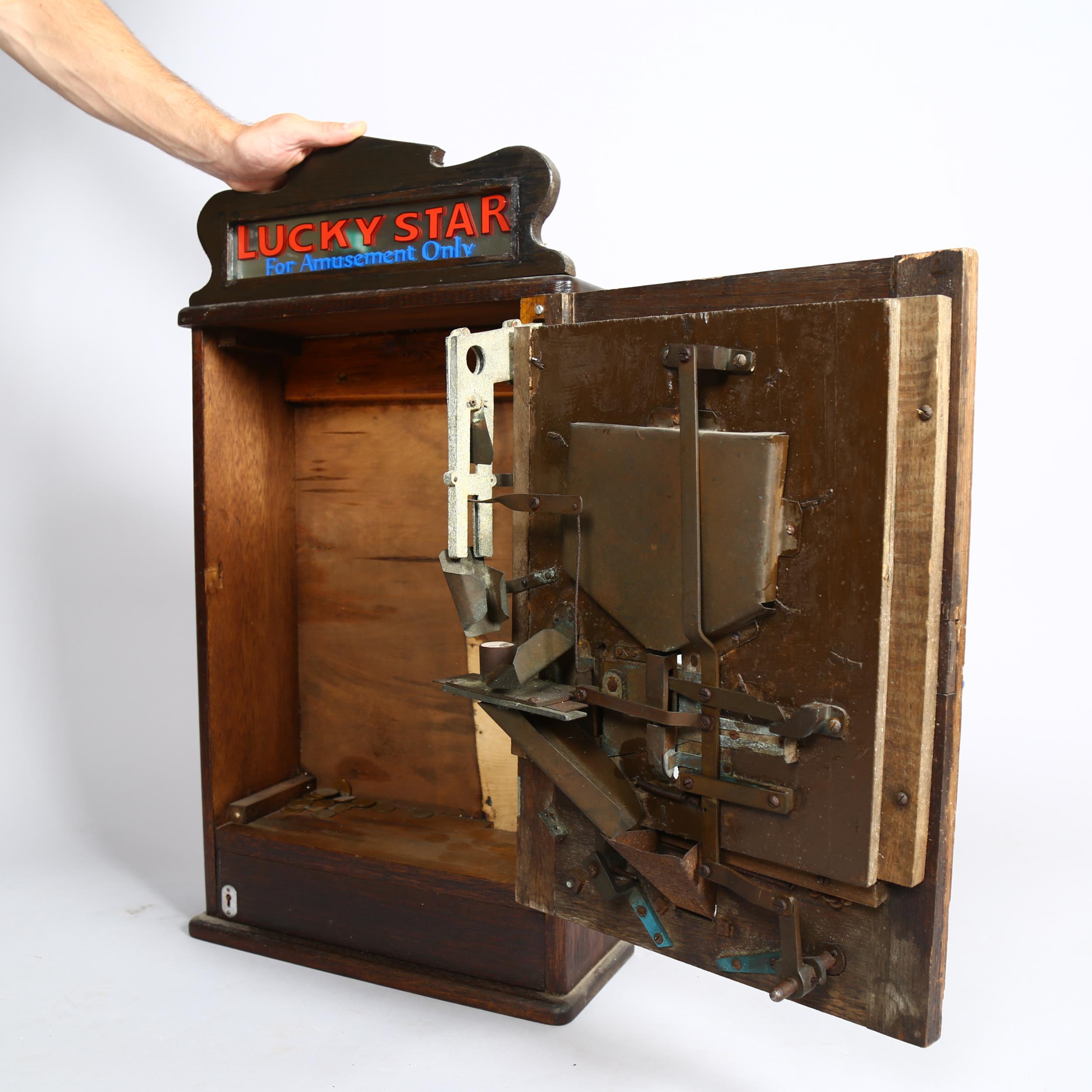 Lucky Star flick ball amusement arcade wall machine circa 1920s, stained wood case with original - Bild 2 aus 4