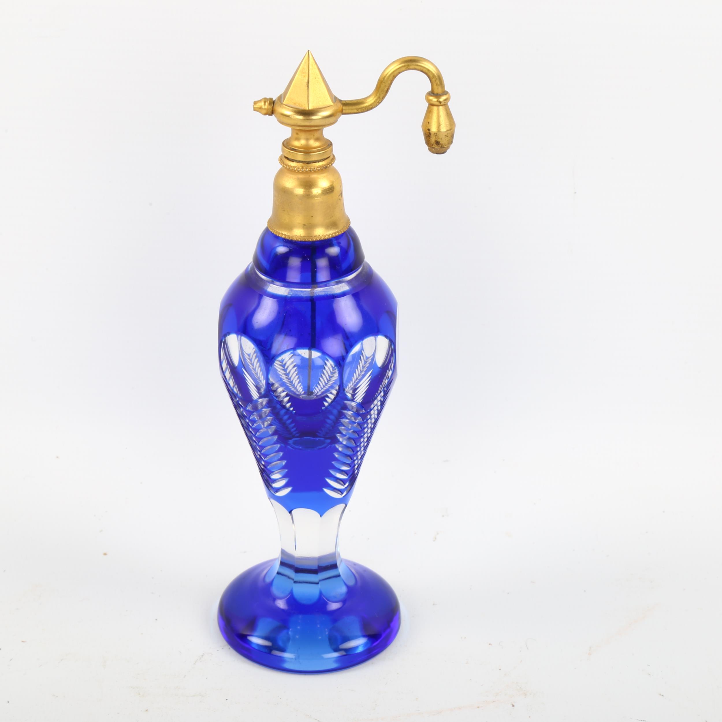 A 19th century Bristol blue overlay glass atomiser perfume bottle, height 18cm - Bild 2 aus 3