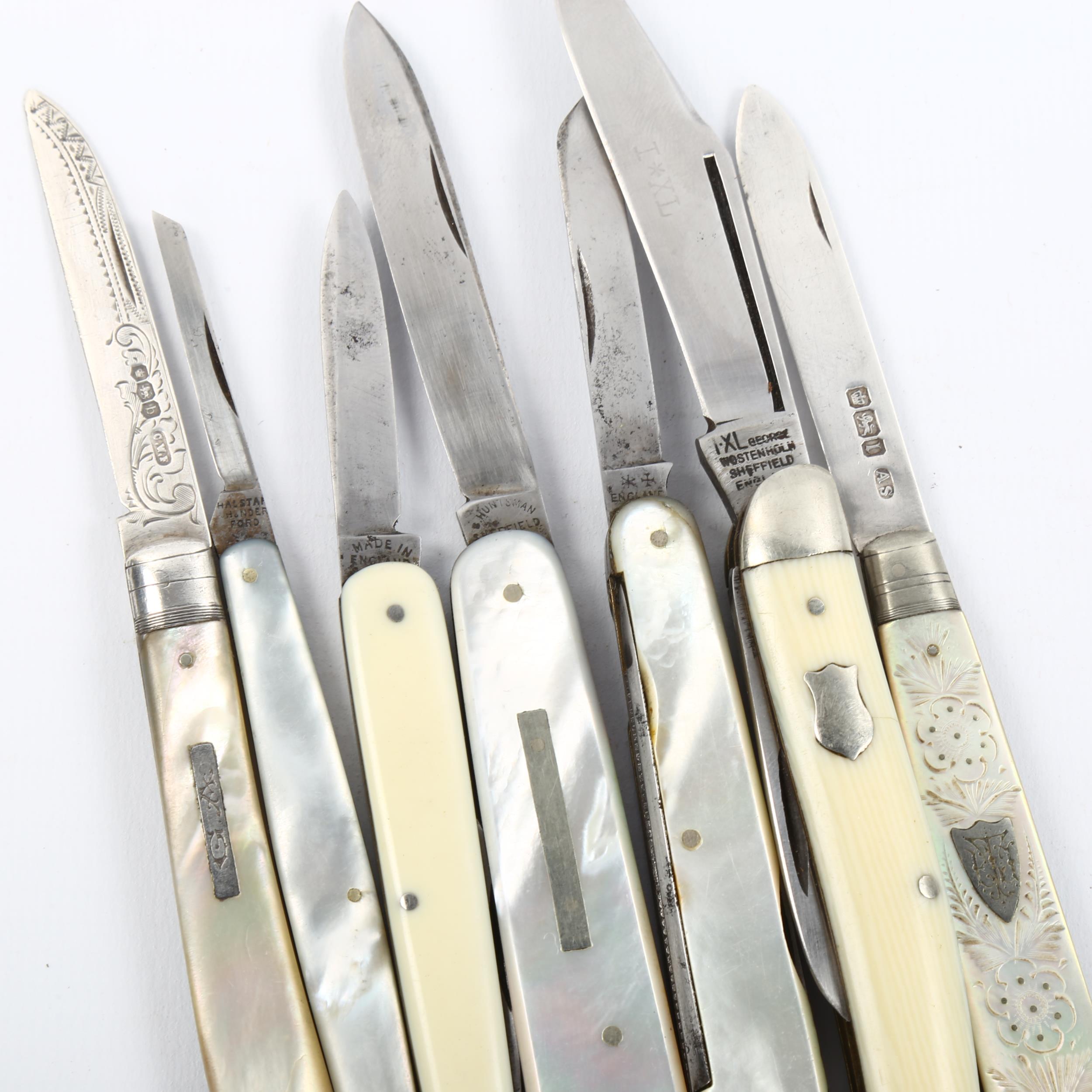 A group of 5 penknives, including 3 with mother-of-pearl mounts, George Wostenholm, IXL, Rodgers and - Bild 3 aus 3