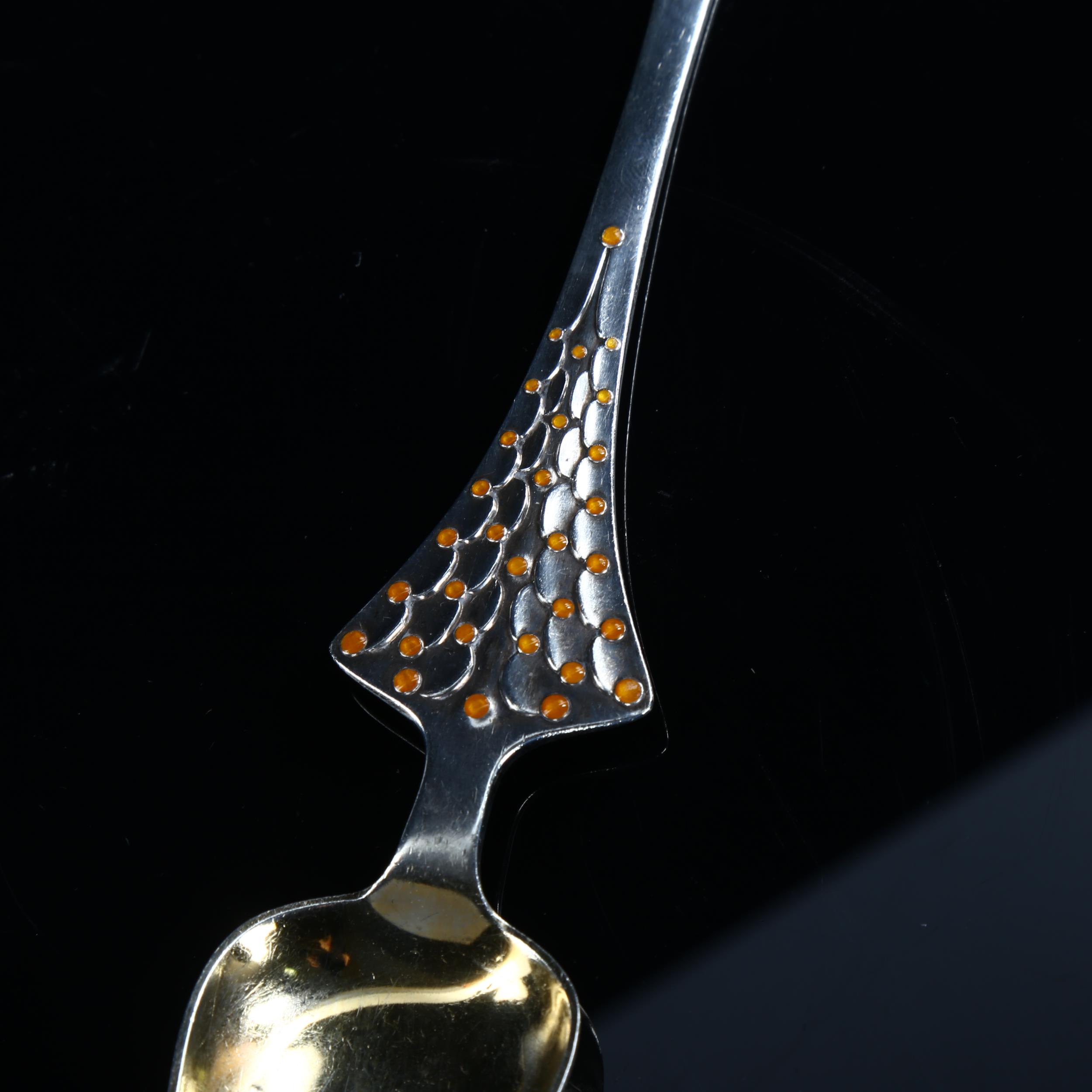 ANTON MICHELSEN - a Danish modernist sterling silver and enamel Christmas spoon, designed by - Bild 2 aus 3