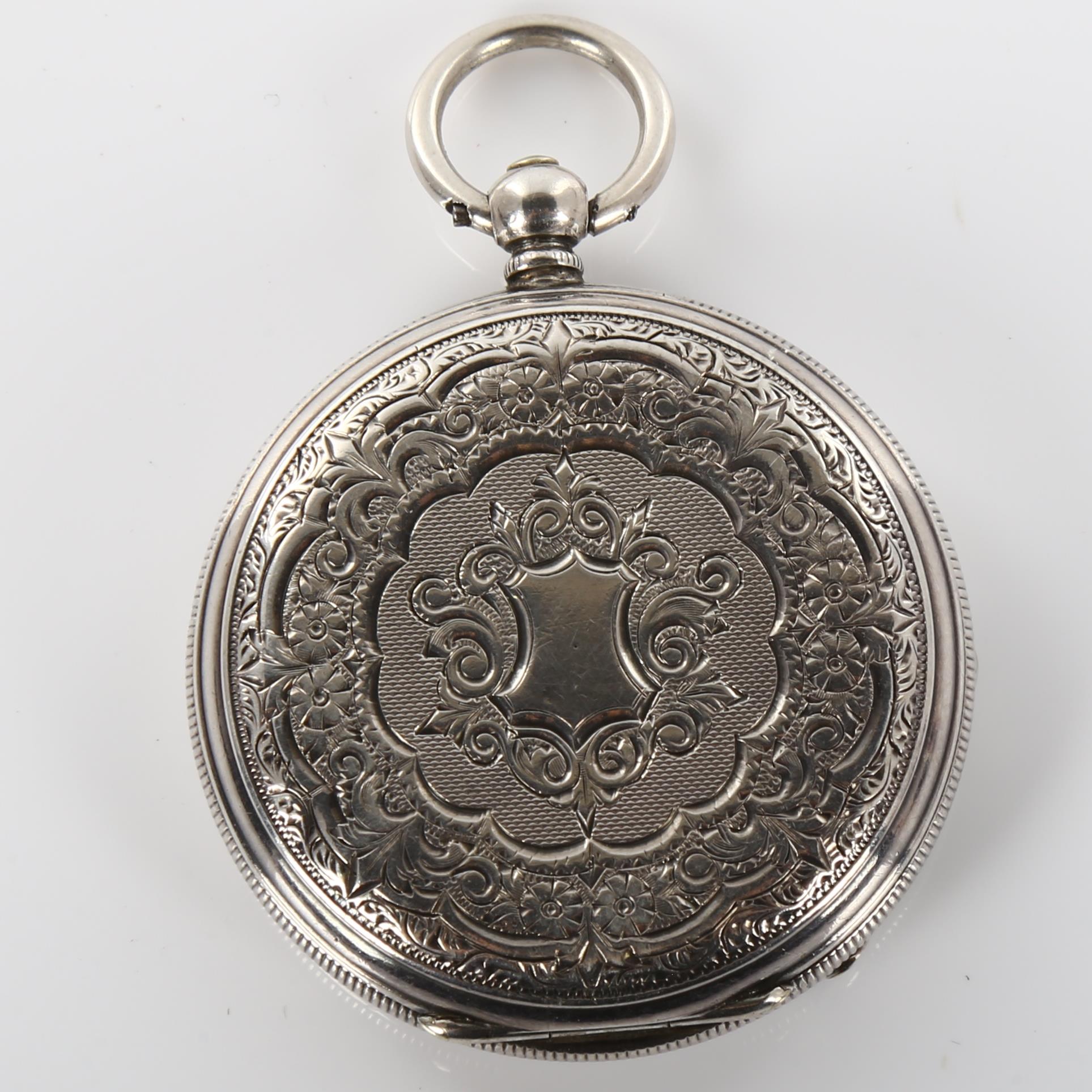 A Swiss sterling silver open-face key-wind pocket watch, white enamel dial with Roman numeral hour - Bild 2 aus 5