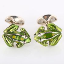 DEAKIN & FRANCIS - a pair of sterling silver and enamel figural frog cufflinks, hallmarks Birmingham