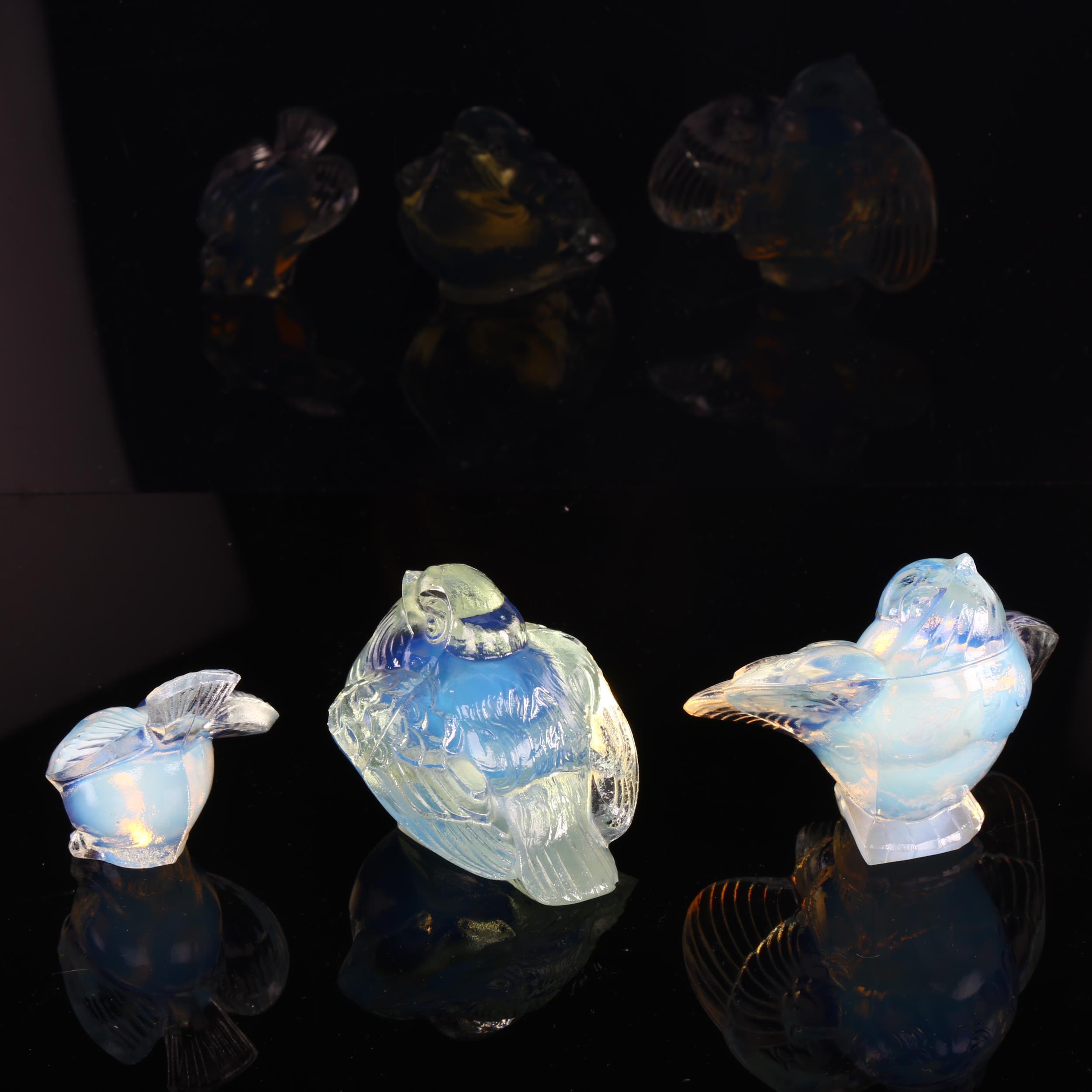 3 Sabino opalescent glass birds, largest height 6.5cm (3) All in perfect condition - Bild 2 aus 3